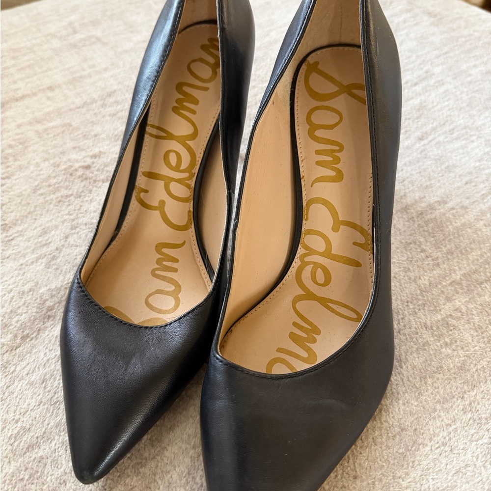 Sam Edelman Black Pointed Toe Heels